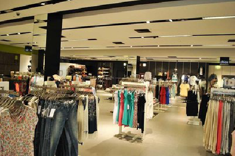  正阳商场里的店面怎么装修？