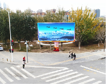  正阳户外大屏广告投放要点。